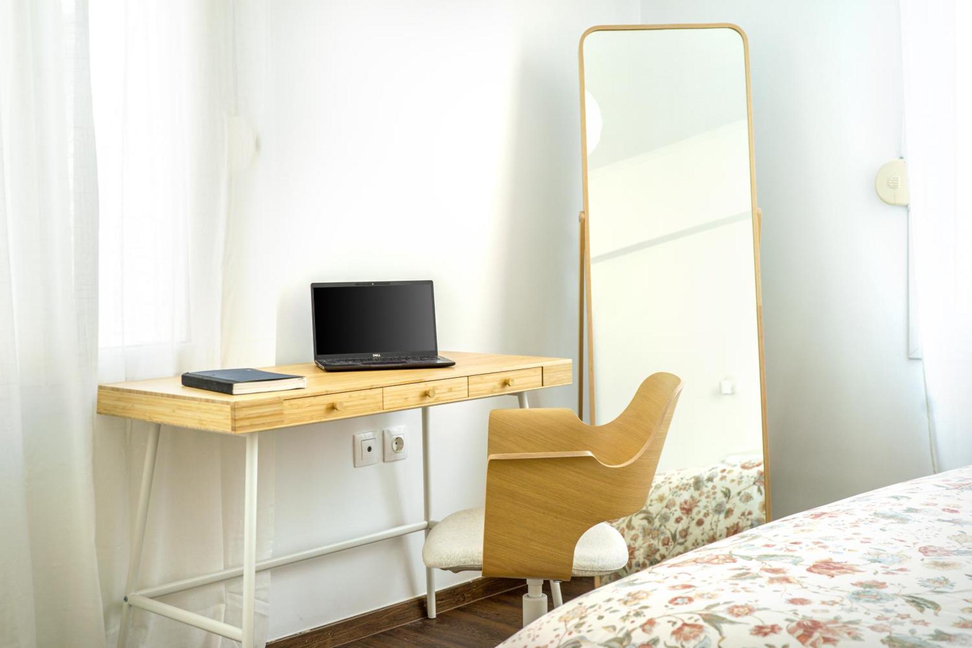 Superb Flat In The Historic Centre Of Apartment Athens